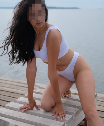 Алена, 23 года, 2 размер груди